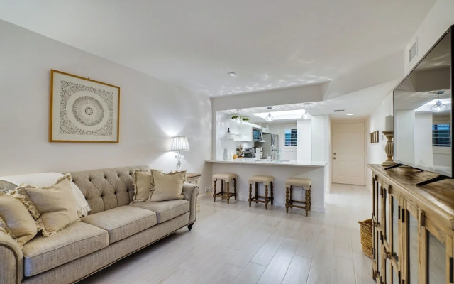 Bonita Springs Condo w/ Community Pool!