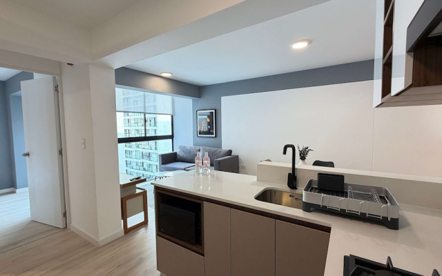 w Deluxe 1BR Apartment in Heart of San Isidro