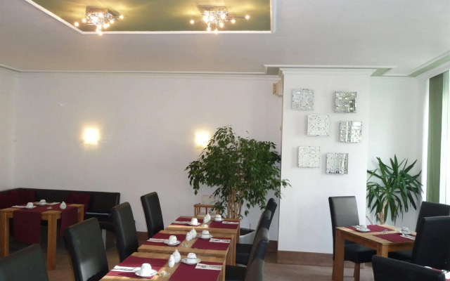 Hotel Sechzehn
