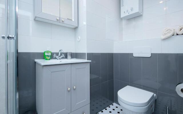 Gonsiori 7 Lux Apartment