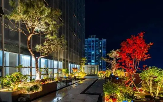 Yunxi.Huashe Hotel