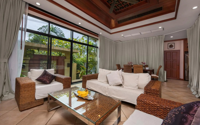 Baan Bua Estate by Tropiclook