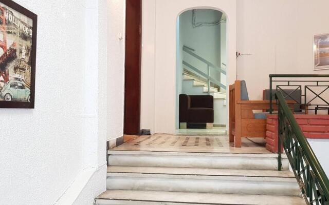 Palette Apartment Terracotta - Athens Center, 3 BD, 2 BATH
