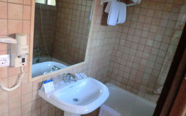Hostal Alhaja Playa