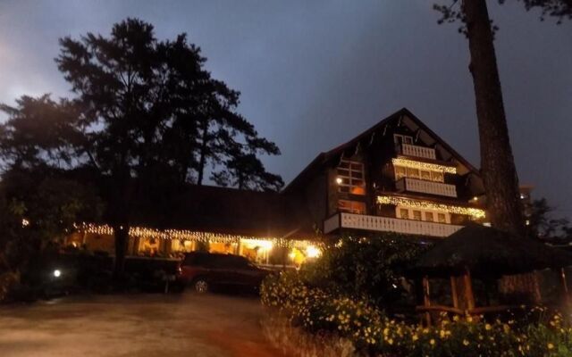 SAFARI LODGE BAGUIO by Log Cabin Hotel