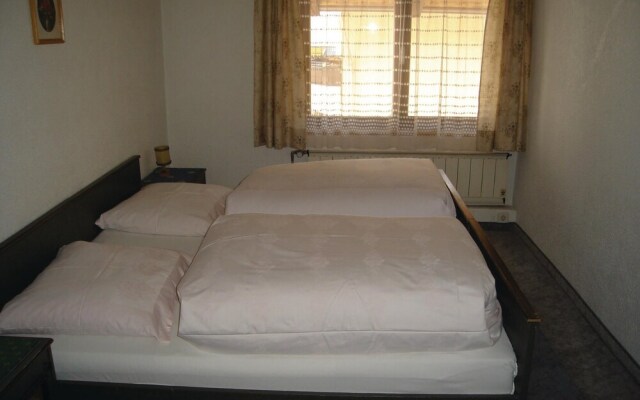Amazing Apartment in Fügen With 2 Bedrooms and Wifi