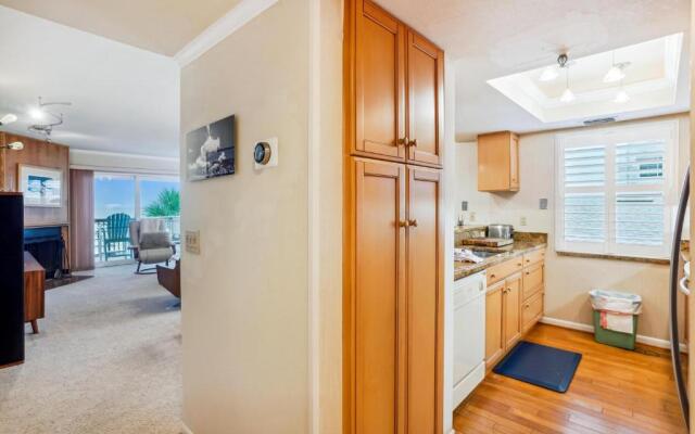 Pelican Pointe 3B
