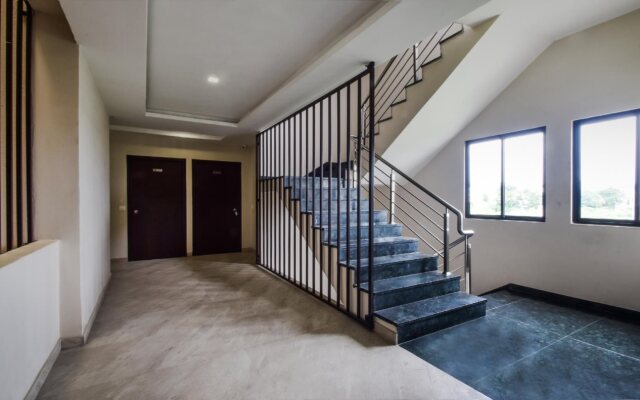 The Legend By OYO Rooms
