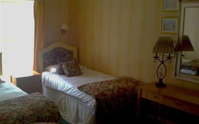 The Original Rosslyn Hotel