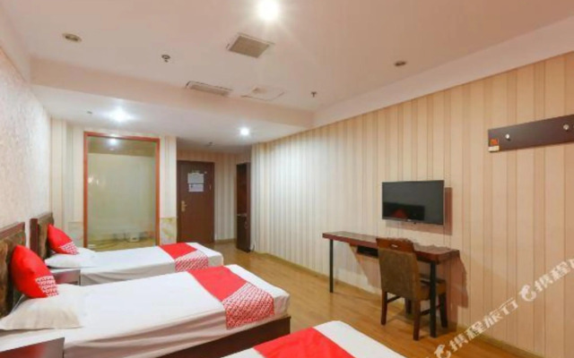 Amy hotel