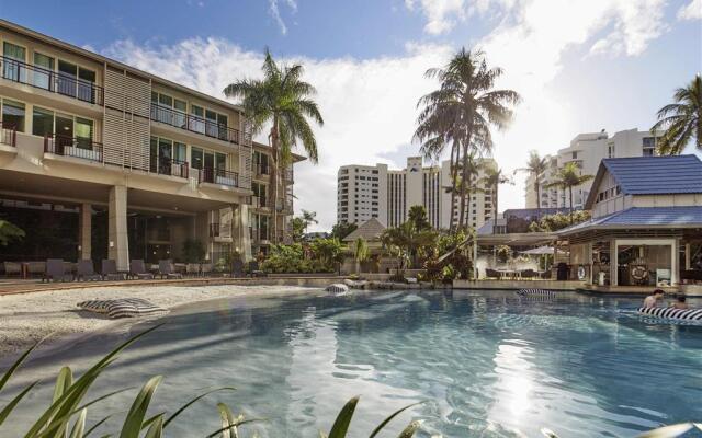 Novotel Cairns Oasis Resort