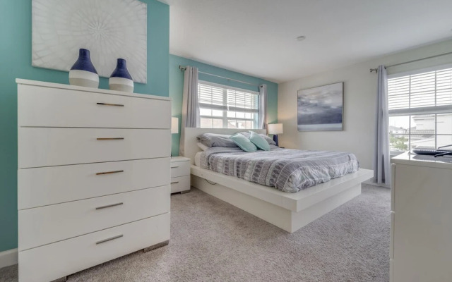 Champions Gate Resort - Modern Furnishings