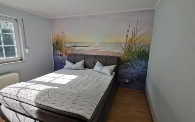 Seaman Modern Retreat