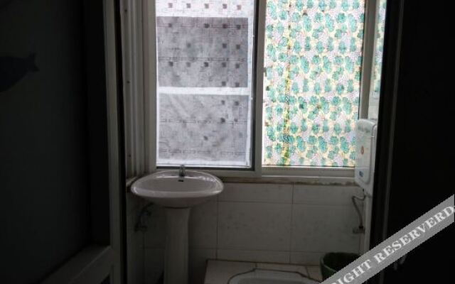 Wuhu 6+2 Inn (University Town)