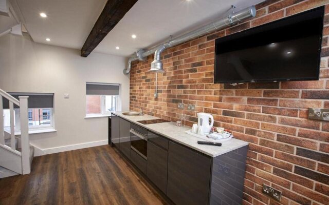 Three Cranes Serviced Apartments