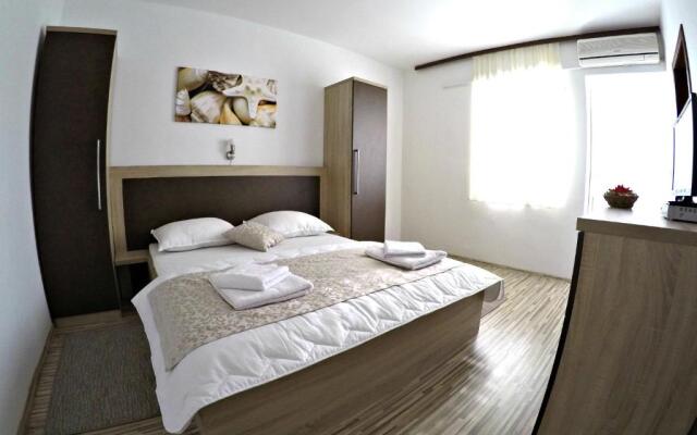 Apartments Gavran