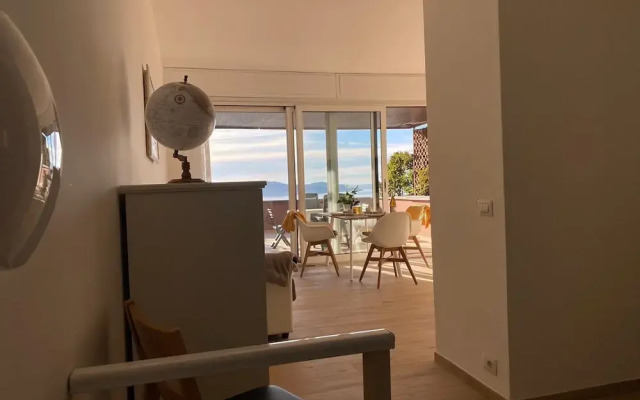 Barbara Apartment With Lake View in Ghiffa