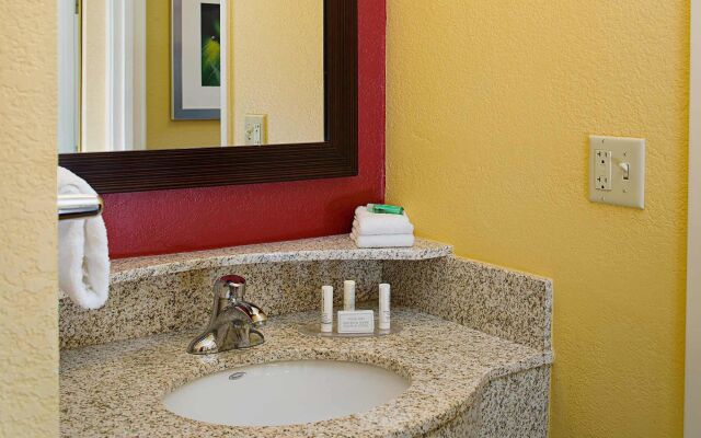 Courtyard by Marriott Houston Westchase