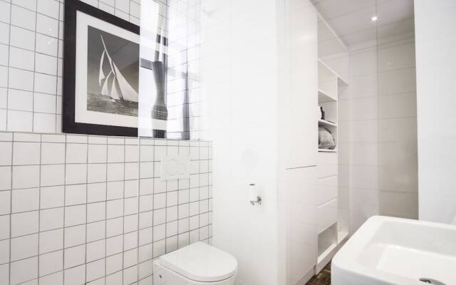 Mouille Point Apartment