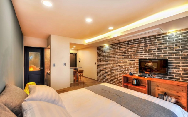 Geojae Green Hue Pension