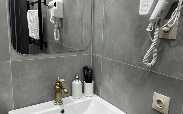 Первомайский