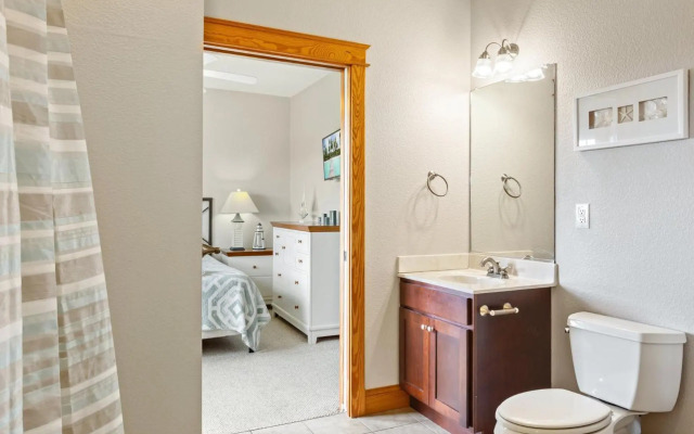 LSC201 - Gracen`s Sweet Retreat