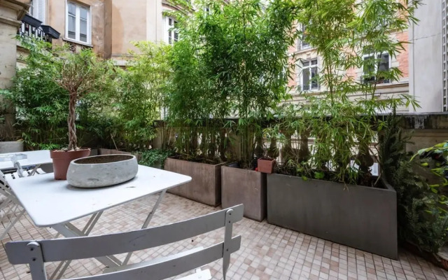 Luxury 5BR House Close to the Arc de Triomphe