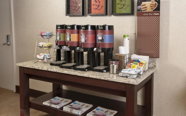 Hampton Inn by Hilton Concord/Bow