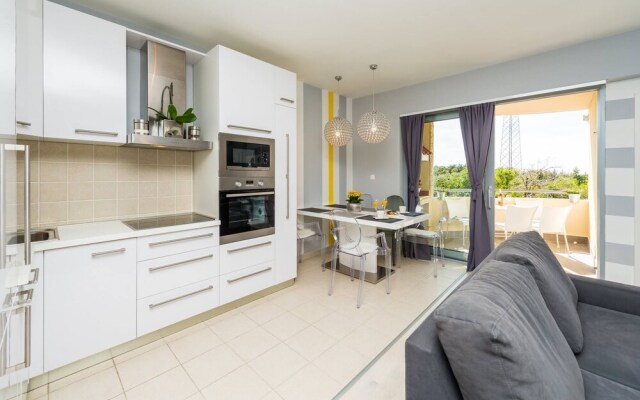 Charming and Stunning 2bedroom Apartment Cavtat