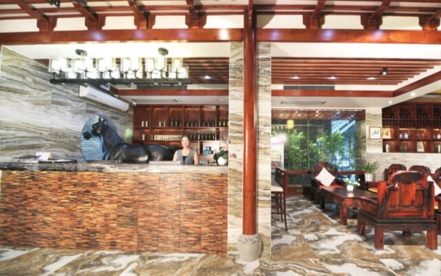 The Family Hotel In Yangshuo County