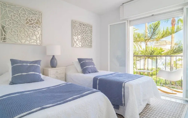 Sanders Beach - Stunning Villa Near Puerto Banus