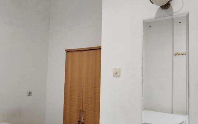 OYO 90953 36 Residence