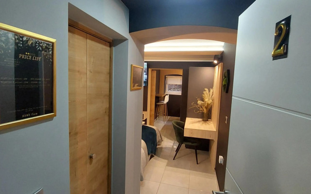 Modern&Private,Main Square-4Min Walk,Chic Apt 2