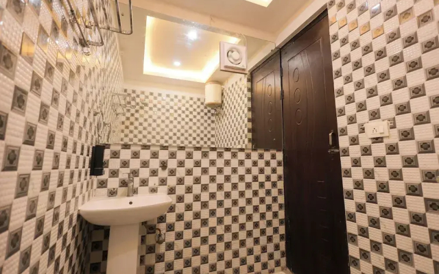 Hotel Mango Tree, Vrindavan