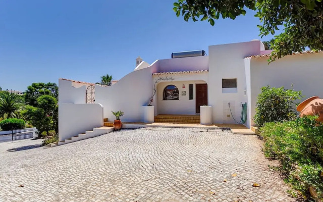 Sequana Fabulous Spacious Villa Perfect for Fami
