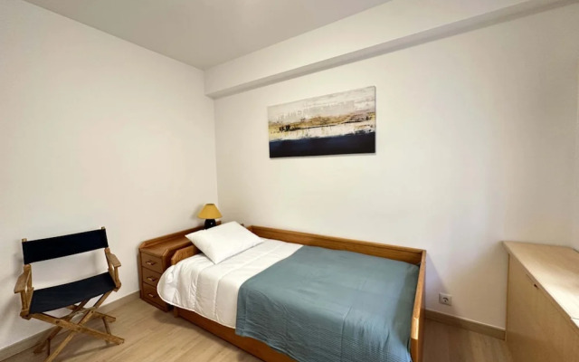 Caparica's Beach Apartment