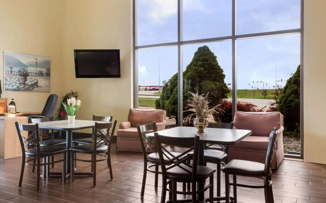 Econo Lodge Saint Robert