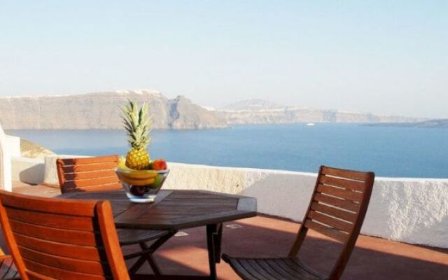 Oia Cave Houses