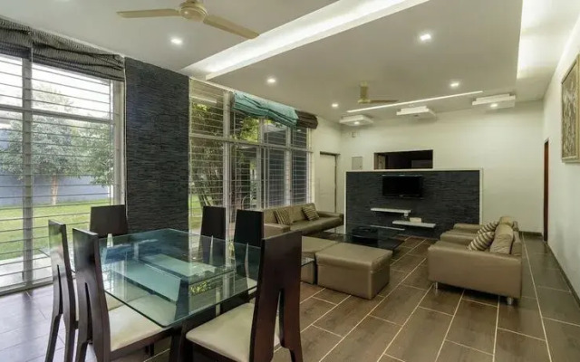 Treebo Midvalley Residence