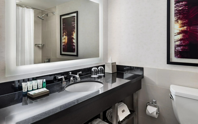 The Westin Harbour Castle, Toronto
