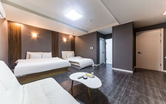 Suwon Hotel Flex