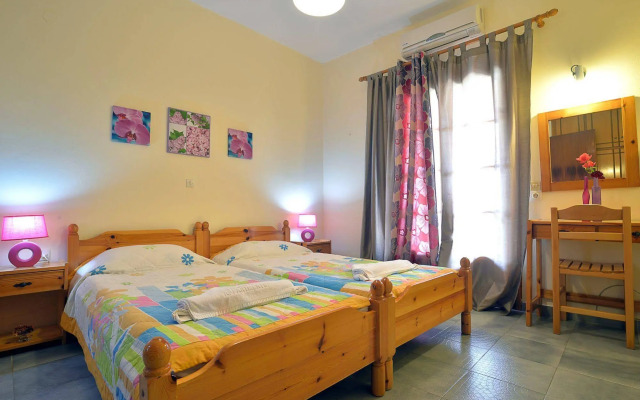 Feeloxenia Corfu Apartments