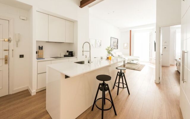 Chueca Exclusive - MADflats Collection