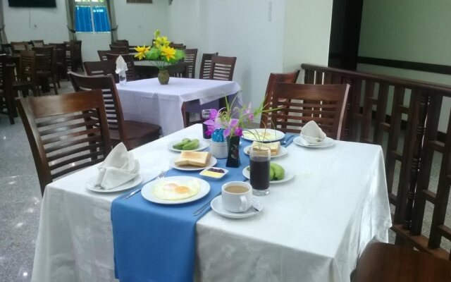 Nwe Waddy Hotel Pyin Oo Lwin