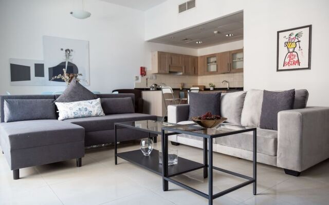 Higuests Vacation homes -Westside Marina