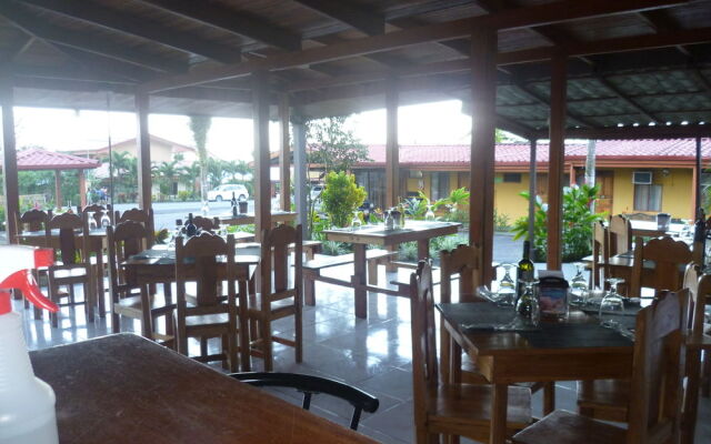 Hotel Arenal Rossi