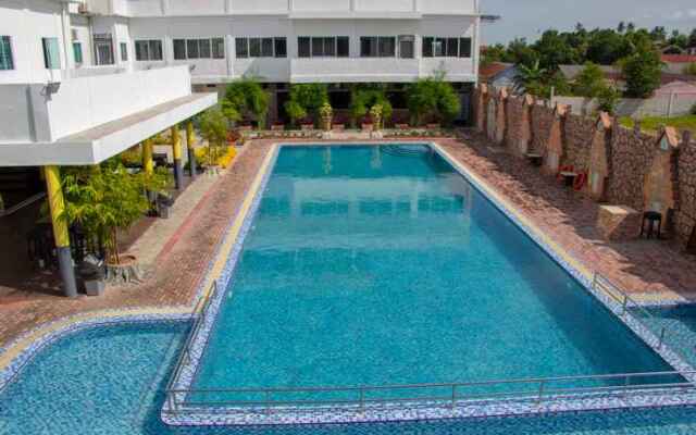 21 Karimun Hotel