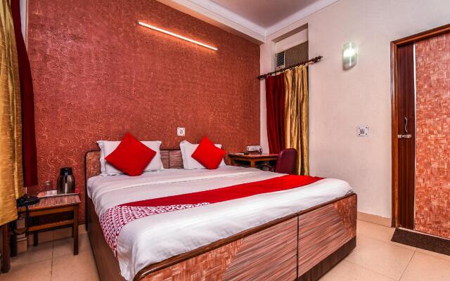 OYO 2357 Home Stay The Excellency