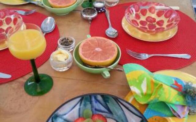 Folly Studio Bed & Breakfast
