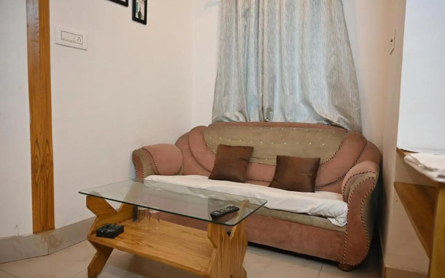 OYO 27950 Hotel Priyanka International